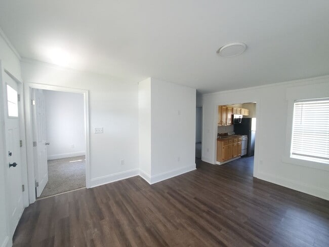 Building Photo - Single family home with attached MIL suite