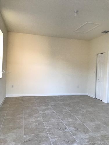 Building Photo - 17001 SW 90th Terrace