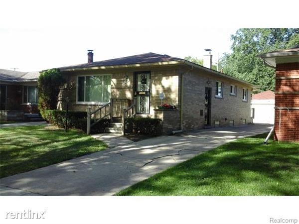 Primary Photo - 21881 Avon Rd