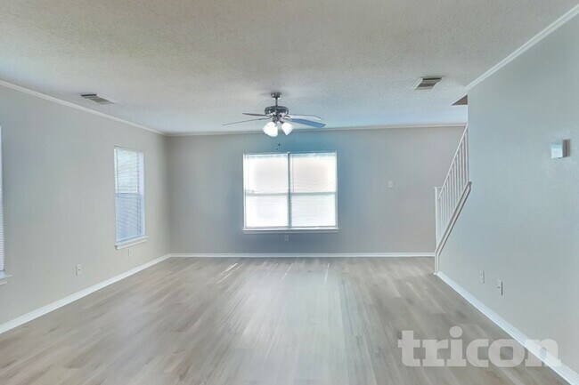 Building Photo - 2162 Mossy Creek Dr