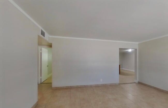 Foto del edificio - Rebekah Ritter