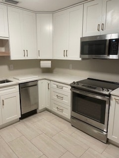 Building Photo - 724 Mayfair Cir