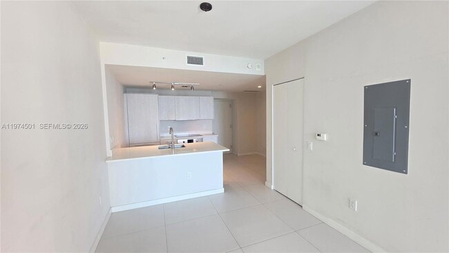 Photo - 501 NE 31st St Apartment