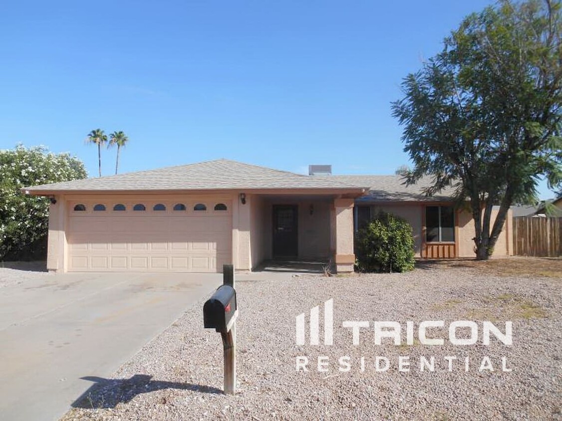 Foto principal - 1618 W Palomino Dr