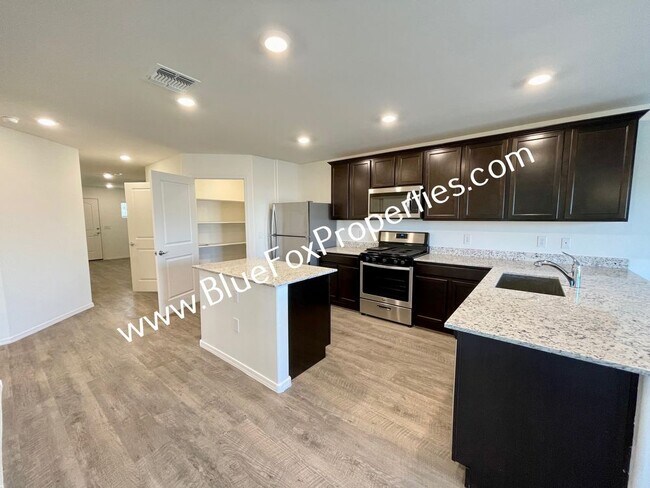 Foto del edificio - 12854 N Peony Dr
