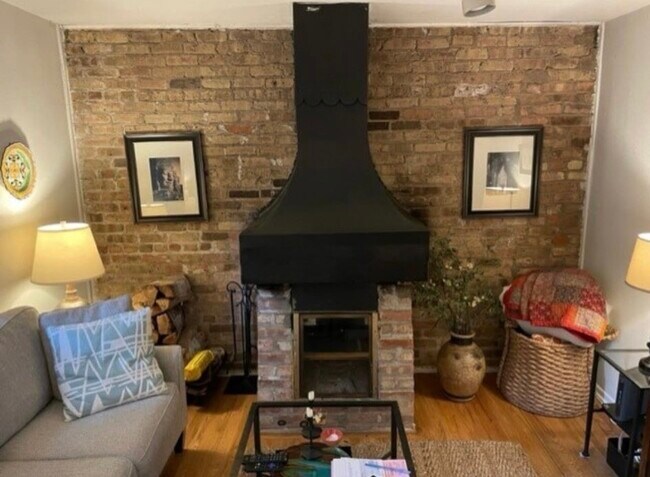 Foto del edificio - 2217 N Cleveland Ave