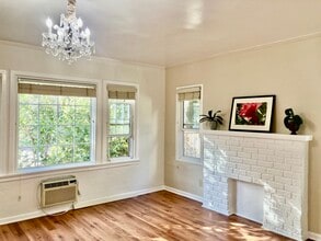 Building Photo - 432 S Spalding Dr