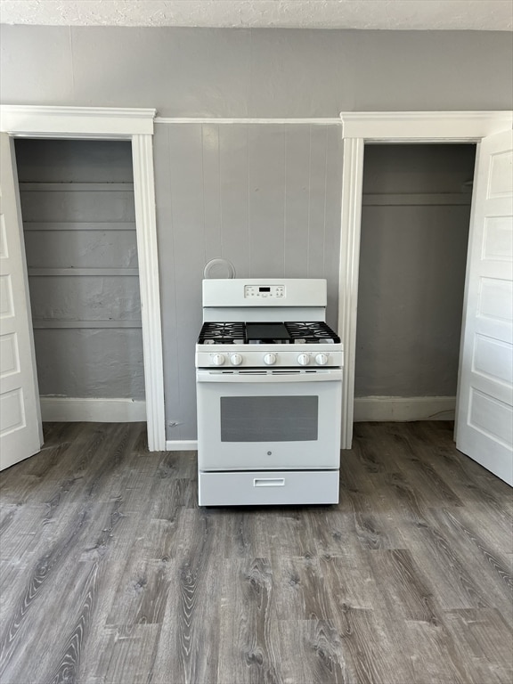 Building Photo - 8 Knowlton Ave