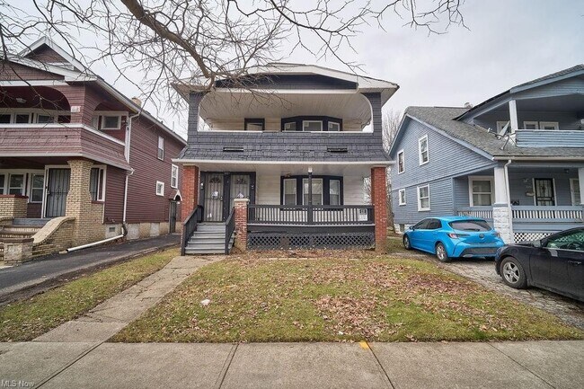 Building Photo - 3652 E 151st St