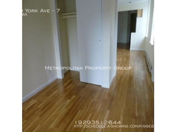 Building Photo - bedroom in New York NY 10028