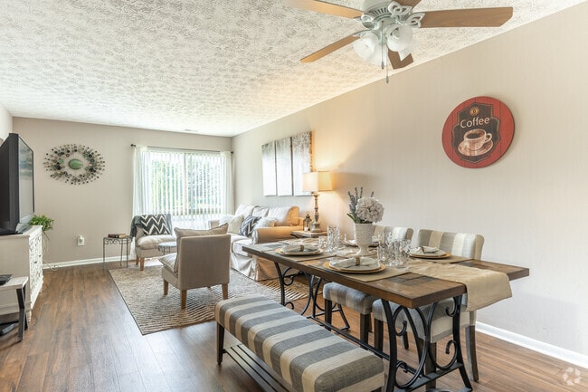 2 BR 1 BA - Pine Crossing Apartments