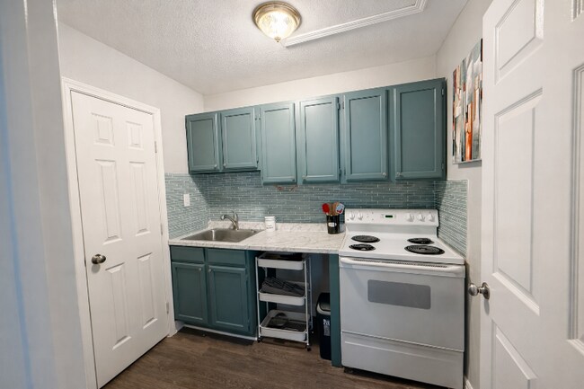 Foto del edificio - 9011 Welles Way