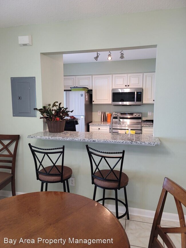 Foto del edificio - 3 br, 2.5 bath House - 7374 East Bank Drive