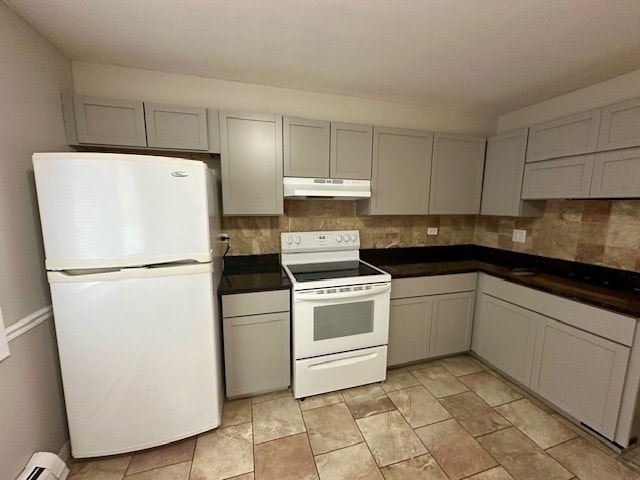Building Photo - 8331 Woodland Dr