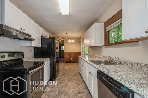 Building Photo - AVAILABLE NOW! - 120 Slaymaker Road, Milfo...