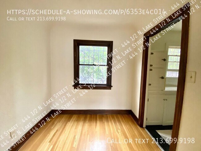 Foto del edificio - 444 1/2 N. Lake Street-