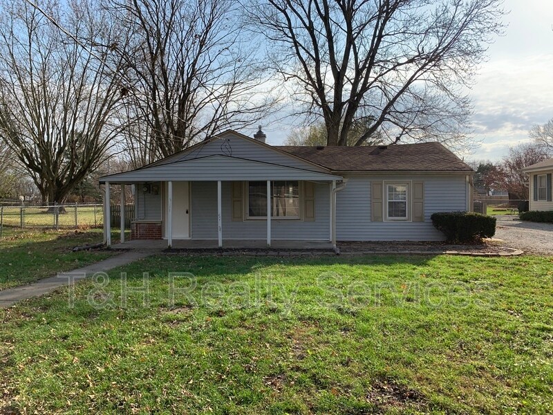 Foto principal - 569 Parker St