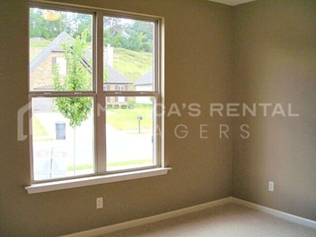 Foto del edificio - Home For Rent in Gardendale! Available to ...