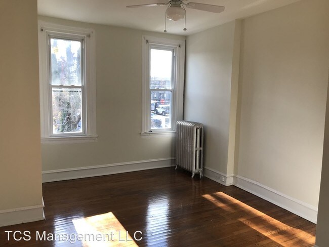 Building Photo - 938 W Olney Ave