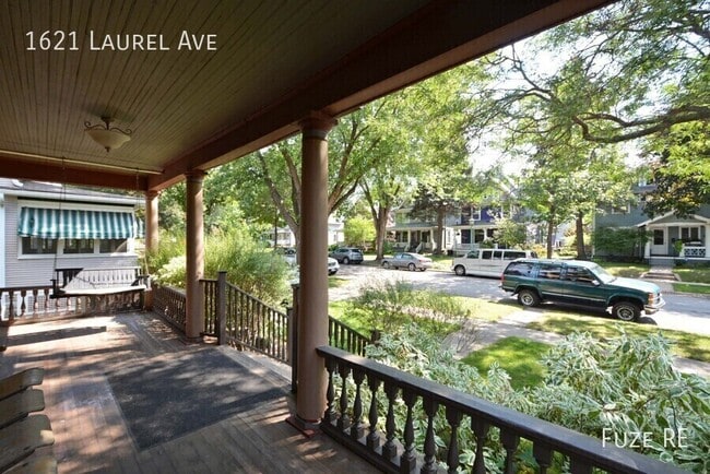 Building Photo - 1621 Laurel Ave