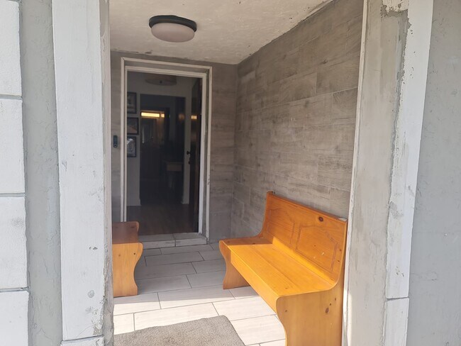 Foto del edificio - 103 NW 28th Way