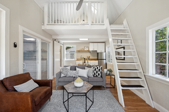 Foto del edificio - 300 Bear Oaks Ln