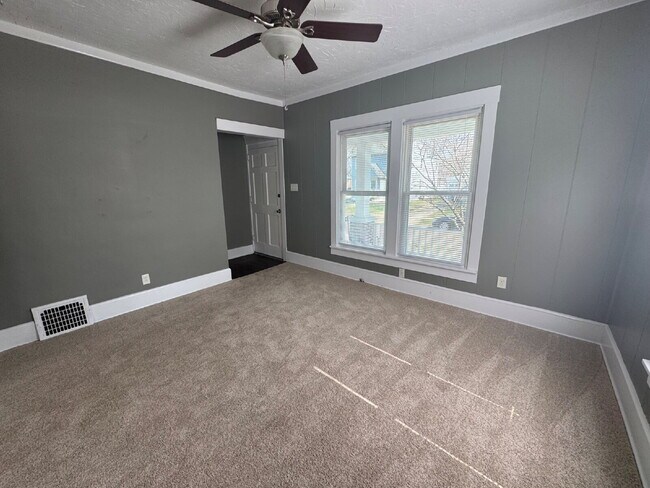 Foto del edificio - 405 S Park Ave