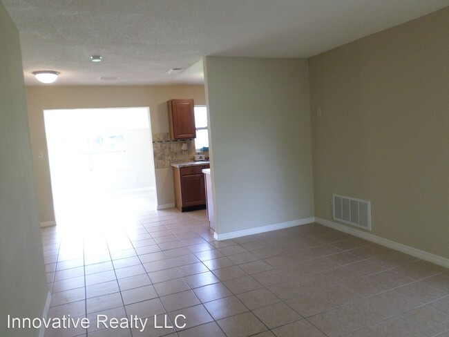 Foto del edificio - 3 br, 1 bath House - 4302 Kirkland Blvd