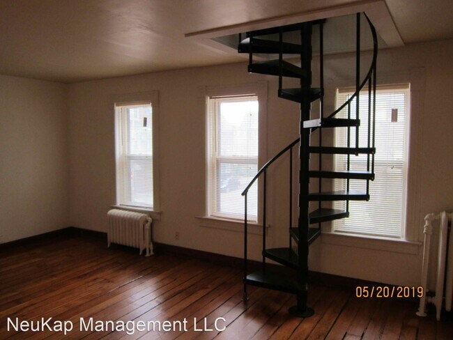 Foto del edificio - 901 E Clarke St