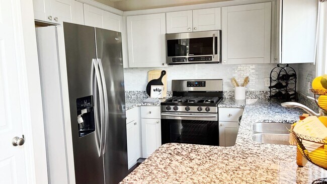 Building Photo - Charming 3BR House in Avensong Village, Mi...