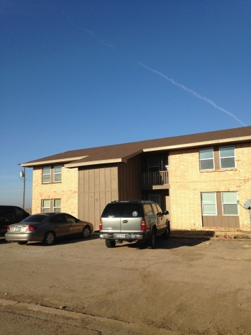 Primary Photo - 100-105 Pecos Pl