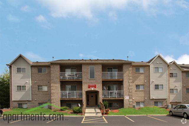 Apartment Houses saddle creek apartment homes rentals - cincinnati, oh | apartments Apartment Houses saddle creek apartment homes rentals - cincinnati, oh | apartments