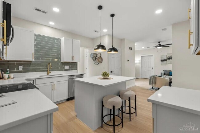 Foto del edificio - 4140 Kirby Ave