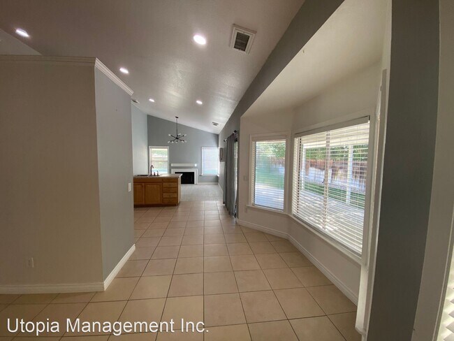 Foto del edificio - 3 br, 2 bath House - 4040 Kona Ct.