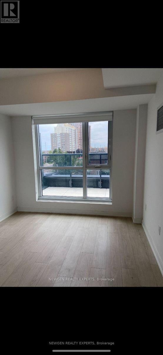 Photo du bâtiment - 8 Nahani Way