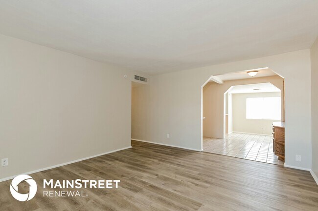 Foto del edificio - 5828 E Calle Silvosa