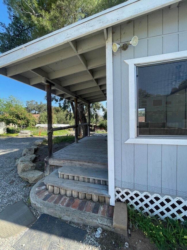 Building Photo - 13549 Hwy 8 Business