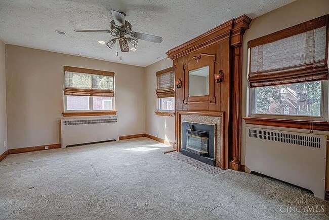 Foto del edificio - 1054 Rutledge Ave