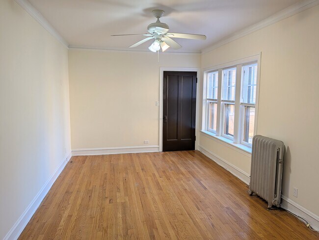 Foto del edificio - 708 Seward St