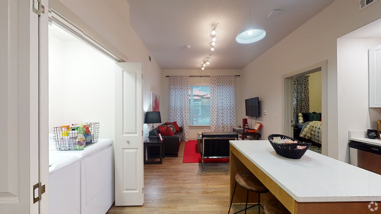 Photo - Yugo Fayetteville Dickson Apartments