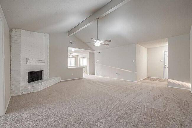 Foto del edificio - 9634 Wellsworth Dr