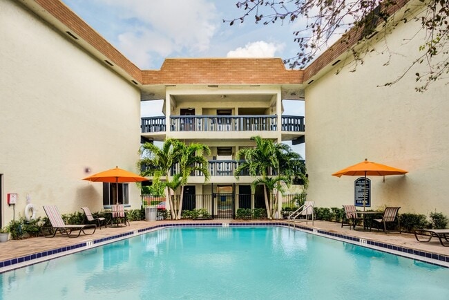 Building Photo - Coronado Springs Apartments