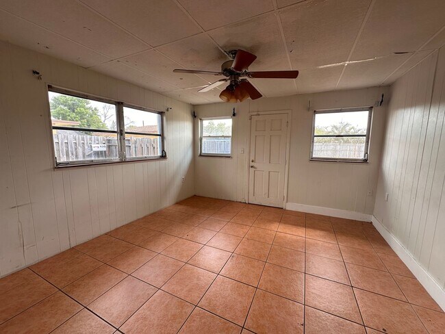 Photo - Sigle family home