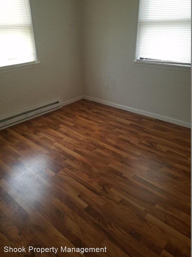 Building Photo - 3 br, 1 bath House - 514 Kerkhoff Ave