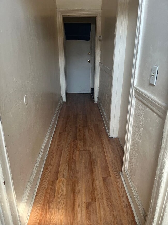 Photo - 2030 Wilkens Ave Apartment