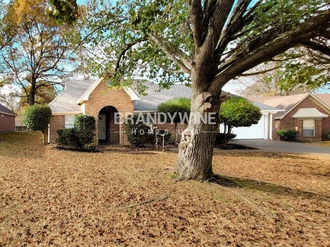 Foto del edificio - 5353 Stephen Forest Cove