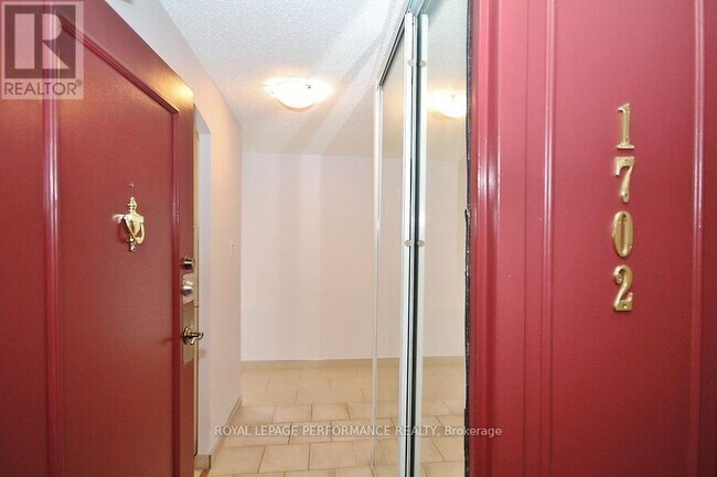 Building Photo - 1025 Richmond Rd