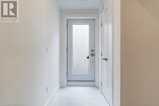 Building Photo - 29 Hadrian Dr
