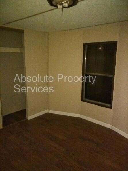 Building Photo - 508 Wingo Rd