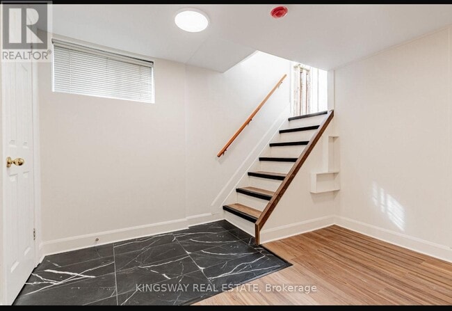 Building Photo - 26 Reid Manor